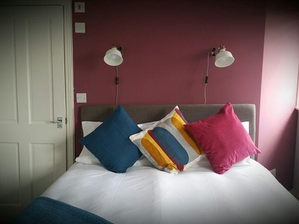 Guest House 34 Sweet Carolines Пул Екстериор снимка